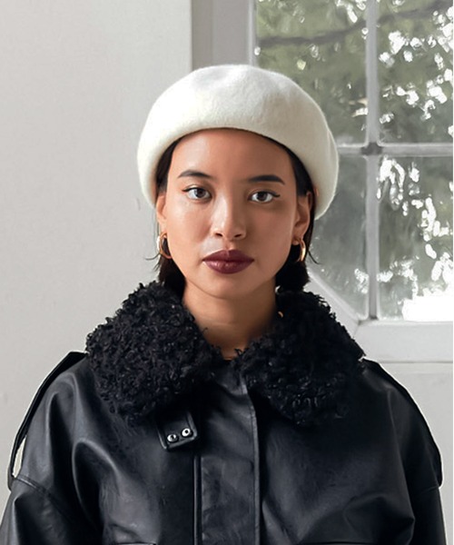 TINA：JOJUN（ティーナジョジュン）の「チャーム付き フェルトベレー帽 TINA：JOJUN（ハンチング/ベレー帽・レディース・アイボリー/ブラック/オレンジ・F）」の8枚目の写真