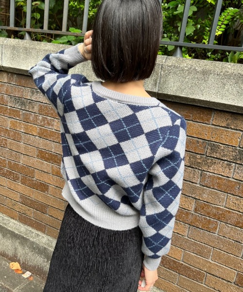 mebole(メボレ)の「アーガイル柄ニットカーディガン(カーディガン/ボレロ・レディース・ブラウン/ブラック/グレー・FREE)」の9枚目の写真