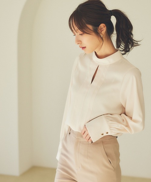 Andemiu（アンデミュウ）の「タックブラウス186514（シャツ/ブラウス・レディース・グリーン/アイボリー/ラベンダー・FREE）」の8枚目の写真