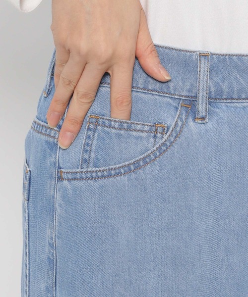 LEPSIM(レプシィム)の「バギーデニムパンツ 163987(デニムパンツ・レディース・ブルー/ワンウォッシュ・SMALL/MEDIUM/LARGE)」の13枚目の写真