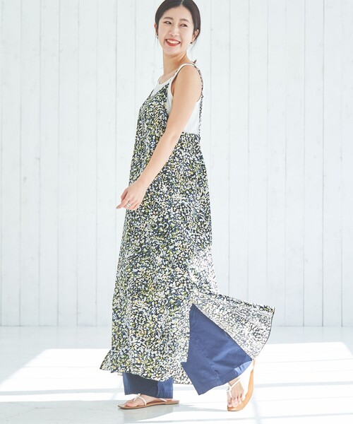 coen(コーエン)の「水彩風ドットプリントキャミワンピース(ワンピース・レディース・オリーブ/コバルトブルー・M/L)」の1枚目の写真