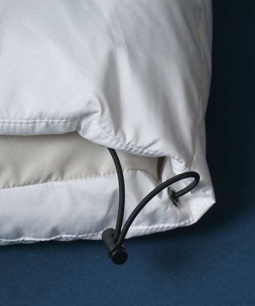 ANPAS（アンパス）の「2WAY Fly Front Oversize Eco Down Vest/別注 2WAY 比翼仕立て オーバーサイズ エコダウンベスト（ダウンベスト・メンズ・チャコールグレー/ブラック/オフホワイト・M/L）」の20枚目の写真