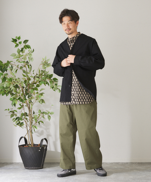 417 EDIFICE(フォーワンセブンエディフィス)の「ノーカラーWORKINGジャケット(カバーオール・メンズ・ブルー/ブラック/ホワイト・MEDIUM/LARGE)」の5枚目の写真