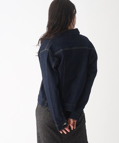 OPAQUE.CLIP（オペークドットクリップ）の「◆ストレッチ コットン混 デニムジャケット（デニムジャケット・レディース・ダークネイビー/オフホワイト/ブルー・38/40）」の18枚目の写真