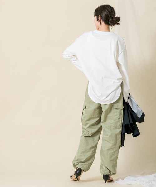 audrey and john wad（オードリーアンドジョンワッド）の「ナイロンワッシャーカーゴパンツ（カーゴパンツ・レディース・ライトベージュ/ライトカーキ・M）」の21枚目の写真