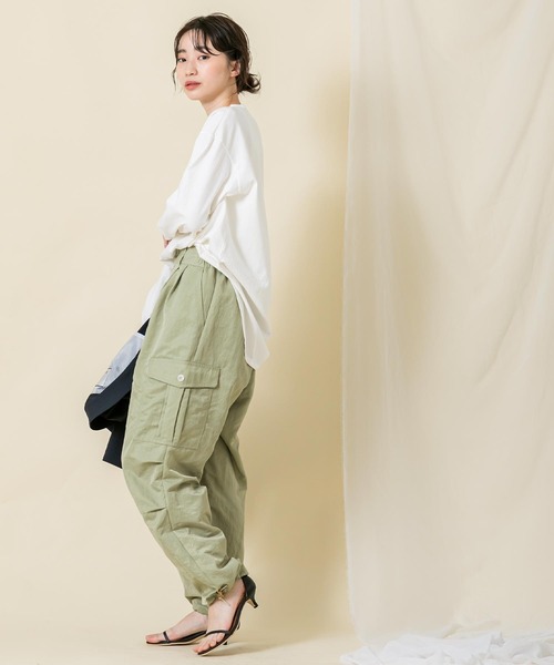 audrey and john wad（オードリーアンドジョンワッド）の「ナイロンワッシャーカーゴパンツ（カーゴパンツ・レディース・ライトベージュ/ライトカーキ・M）」の15枚目の写真