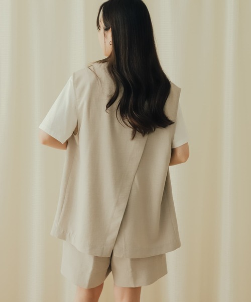 SENSE OF PLACE by URBAN RESEARCH(センスオブプレイスバイアーバンリサーチ)の「リネンライクバックスリットジレ(ベスト・レディース・ブラック/チャコールグレー/ライトベージュ・ONE)」の22枚目の写真
