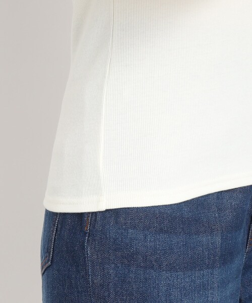 Cutie Blonde（キューティーブロンド）の「◆【旬のレイヤードコーデのお供に】スクエアネック タンクトップ（タンクトップ・レディース・ブラック/ホワイト系・01/02/03）」の18枚目の写真