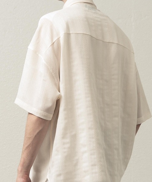 SLICK(スリック)の「ストライプリノクロスドロップショルダーシャツ(シャツ/ブラウス・メンズ・ブラック/オフホワイト・1/2/3)」の3枚目の写真