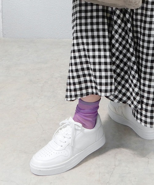 minia（ミニア）の「シアーソックス（ソックス/靴下・レディース・アイボリー/カーキ/パープル/ブルー/イエロー/ブラック・FREE）」の5枚目の写真