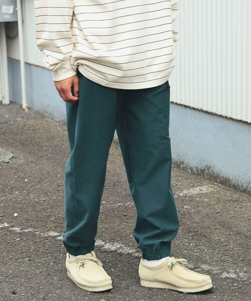 B:MING by BEAMS(ビーミングバイビームス)の「B:MING by BEAMS / ストレッチ イージー ジョガーパンツ(その他パンツ・メンズ・ブラック/ブラウン系その他5/グリーン・SMALL/MEDIUM/LARGE/X-LARGE)」の1枚目の写真