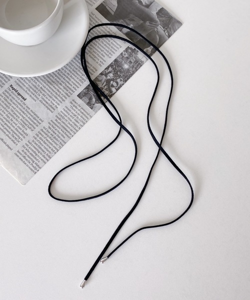 iso（イソ）の「フェイクスウェード コードチョーカー（チョーカー・レディース・シルバー/ブラウン/アイボリー・FREE）」の11枚目の写真