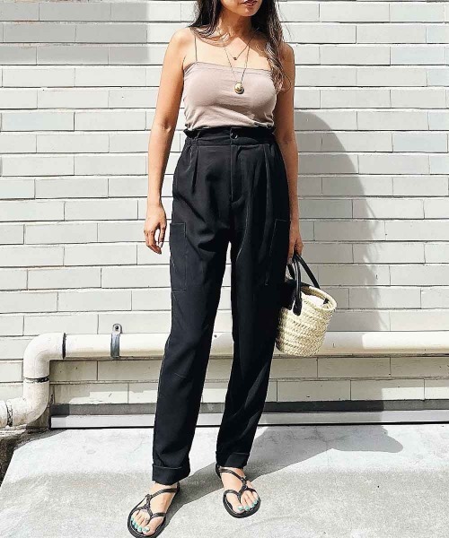 esutoreja(エストレジャ)の「シンプルカップキャミ(キャミソール・レディース・ホワイト/ブラウン/カーキ/ブラック・FREE)」の10枚目の写真