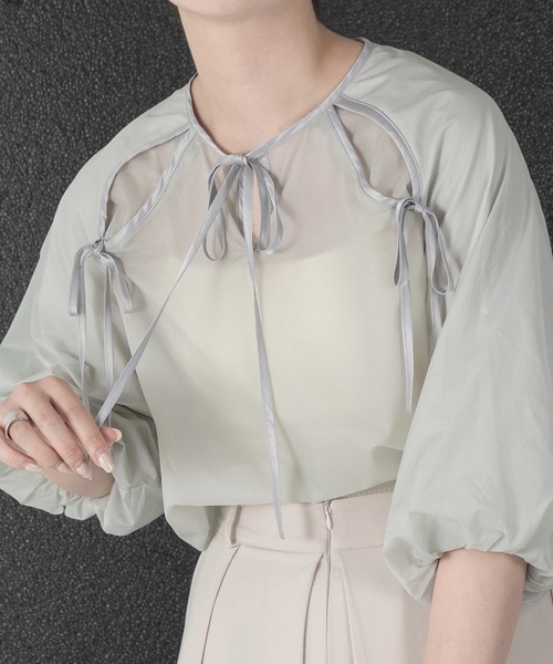 lawgy（ラウジー）の「ribbon satin sheer raglan blouse（シャツ/ブラウス・レディース・ブルー/アイボリー/オレンジ系その他・FREE）」の15枚目の写真