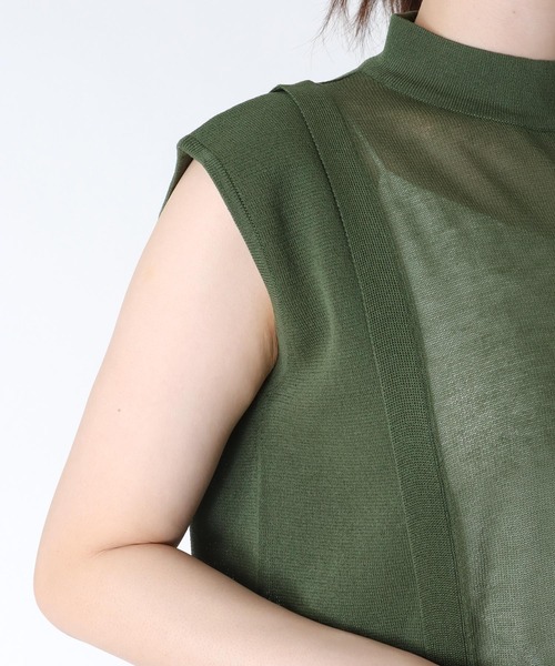 TITE IN THE STORE（ティテ　インザ　ストア）の「ミニネックシアー切替ノースリーブニットプルオーバー（ニット/セーター・レディース・グリーン/チャコールグレー・38）」の14枚目の写真