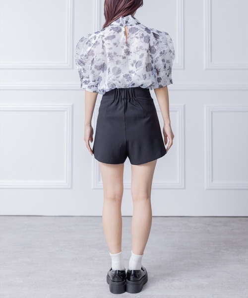 clear(クリア)の「タックハイウエストショートパンツ≪2024SS≫(その他パンツ・レディース・ベージュ/ピンクベージュ/ブラック/アイボリー・S/M)」の17枚目の写真