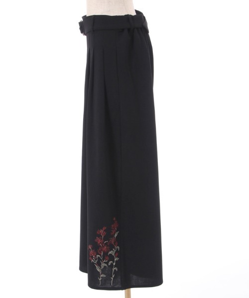 axes femme（アクシーズファム）の「リリー刺繍タック入ワイドパンツ