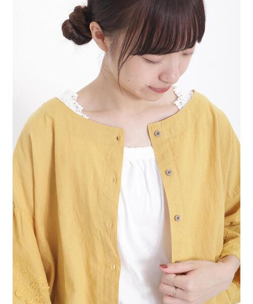 Samansa Mos2(サマンサ モスモス)の「トーションレースノースリーブカットソー(タンクトップ・レディース・キナリ/チャコールグレー/オフホワイト・F)」の5枚目の写真