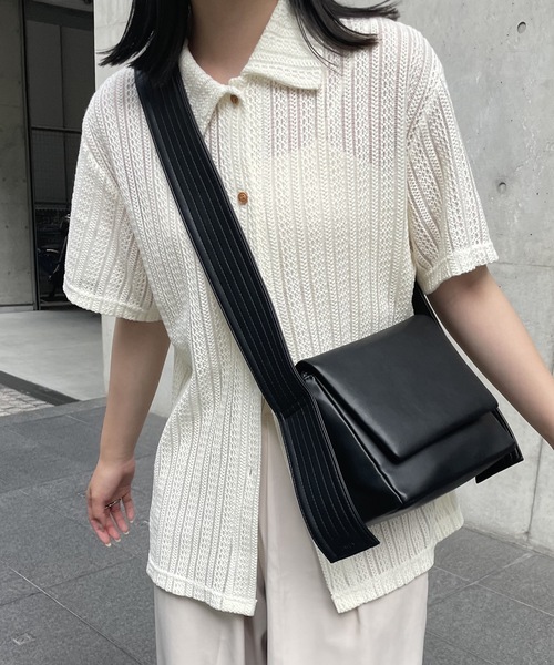 lawgy（ラウジー）の「stitch design useful bag（ショルダーバッグ・レディース・アイボリー/ベージュ/ブラック・FREE）」の17枚目の写真