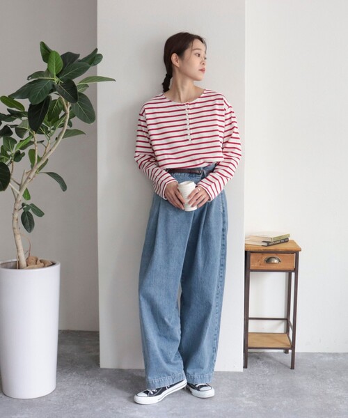 fredy emue（フレディエミュ）の「ボーダーパール釦ヘンリープルオーバー（Tシャツ/カットソー・レディース・ブラック系その他/ブルー系その他/レッド系その他・38）」の10枚目の写真