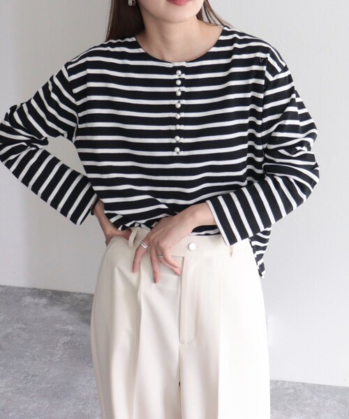 fredy emue（フレディエミュ）の「ボーダーパール釦ヘンリープルオーバー（Tシャツ/カットソー・レディース・ブラック系その他/ブルー系その他/レッド系その他・38）」の11枚目の写真