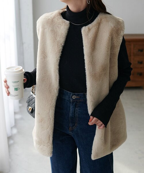 DISCOAT（ディスコート）の「【WEB限定】フェイクファーロングベスト
