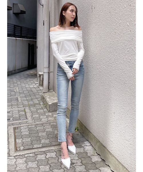 GYDA（ジェイダ）の「ソフトタッチ タイトトップス（Tシャツ/カットソー・レディース・オフホワイト/ブラック・FREE）」の4枚目の写真