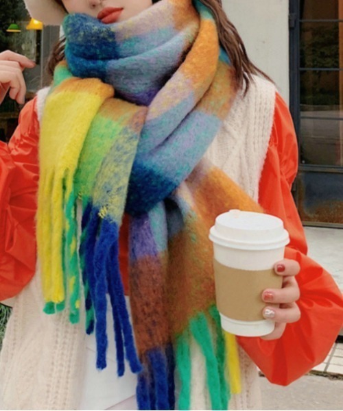 Ritzy（リッツィー）の「ボリュームチェック柄 フリンジマフラー