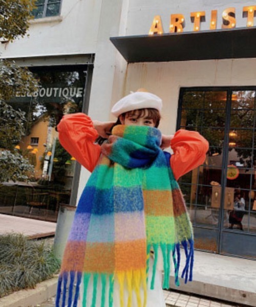 Ritzy（リッツィー）の「ボリュームチェック柄 フリンジマフラー