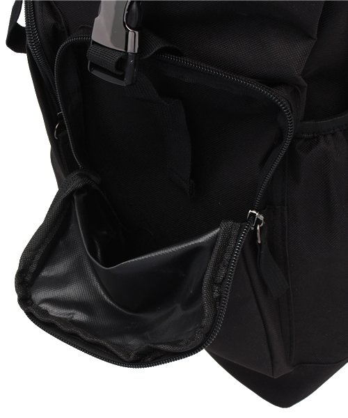 DISCOAT（ディスコート）の「【Discoat】フラップ金具リュック（バックパック/リュック・レディース・ブラック/ホワイト/グレー・ﾌﾘ-）」の13枚目の写真