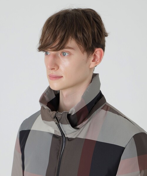 BLACK LABEL CRESTBRIDGE（ブラックレーベル・クレストブリッジ）の「ビッグスケールクレストブリッジチェックダウン（ブルゾン・メンズ・ブラック/ベージュ系その他7・XL/M/L）」の15枚目の写真