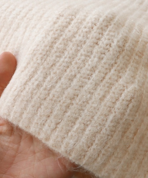 Pierrot（ピエロ）の「ふんわりウォッシャブルサムホールペプラムニット（ニット/セーター・レディース・ブラック/オフホワイト/チャコール/ベージュ/ネイビー・M/L）」の18枚目の写真