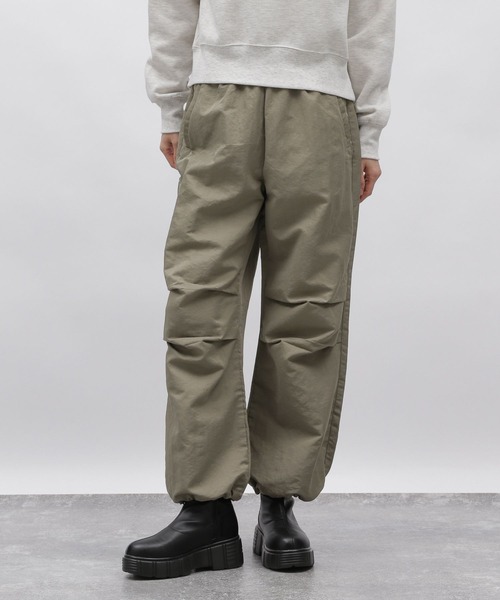 LAKOLE（ラコレ）の「パラシュートパンツ / 988016（その他パンツ・レディース・カーキ/ブラック・SMALL/MEDIUM）」の13枚目の写真