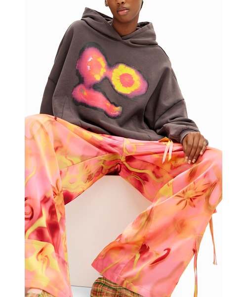 Desigual(デシグアル)の「【Desigual×Collina Strada】グラフィティフェイス フーディー(スウェット・レディース・ブラック・M/S)」の7枚目の写真
