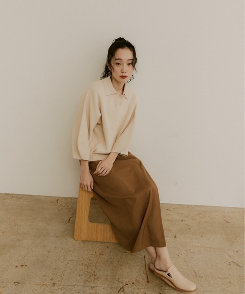 moi tytto（モイテュット）の「ボリュームスリーブニットポロ（ポロシャツ・レディース・ナチュラル/ベージュ/ブラウン・MEDIUM/SMALL）」の20枚目の写真