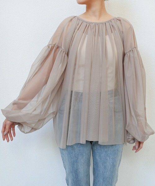 andme（アンドミー）の「チュールギャザーシアー長袖ブラウス（シャツ/ブラウス・レディース・グレイッシュベージュ/アイボリー/ブラック・M）」の11枚目の写真