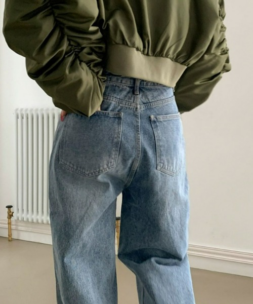 BEIDELLI（ベイデリー）の「[BELLIDE MADE] ハイウエストピンタックワイドデニムパンツ（デニムパンツ・レディース・ブルー・SMALL/MEDIUM/LARGE）」の9枚目の写真