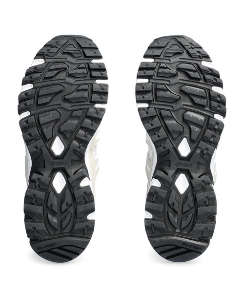 ASICS（アシックス）の「GEL-SONOMA 15-50（スニーカー・メンズ・ホワイト×グレー・23.5/28/26.5/29/24/25/30/23/26/27.5/28.5/27/25.5/24.5）」の5枚目の写真