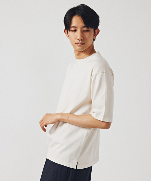 EDIFICE（エディフィス）の「16ゲージ シルクミックス プレーティングニットTシャツ（ニット/セーター・メンズ・ブラック/ホワイト・MEDIUM/LARGE）」の14枚目の写真