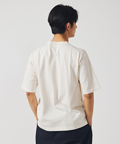 EDIFICE（エディフィス）の「16ゲージ シルクミックス プレーティングニットTシャツ（ニット/セーター・メンズ・ブラック/ホワイト・MEDIUM/LARGE）」の16枚目の写真