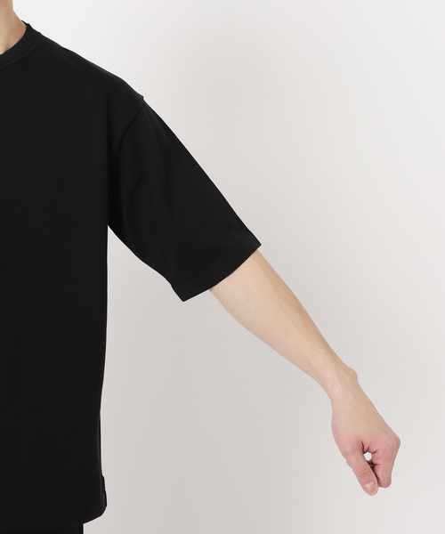 EDIFICE（エディフィス）の「16ゲージ シルクミックス プレーティングニットTシャツ（ニット/セーター・メンズ・ブラック/ホワイト・MEDIUM/LARGE）」の22枚目の写真