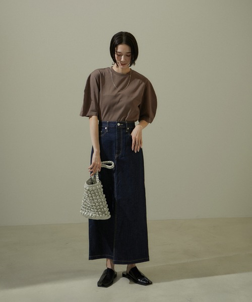 SALON adam et rope'（サロン アダム エ ロペ）の「【WEB限定】フォルムスリーブクルーネックTシャツ【接触冷感・UVケア】（Tシャツ/カットソー・レディース・ブラック/ブルー系その他4/ブラウン系その他2/ホワイト/チャコールグレー/ホワイト系その他2・FREE）」の18枚目の写真