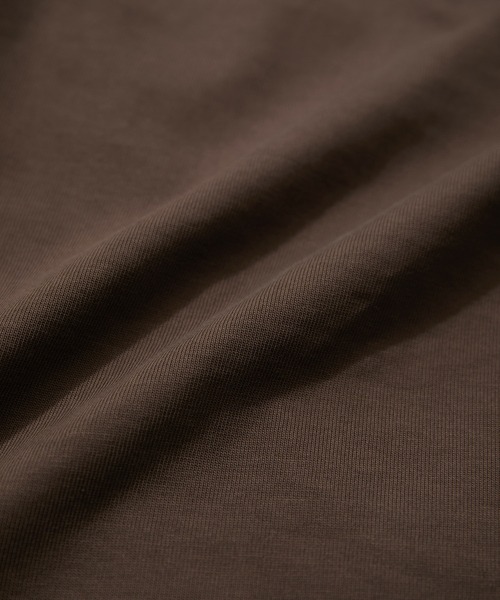 SALON adam et rope'（サロン アダム エ ロペ）の「【WEB限定】フォルムスリーブクルーネックTシャツ【接触冷感・UVケア】（Tシャツ/カットソー・レディース・ブラック/ブルー系その他4/ブラウン系その他2/ホワイト/チャコールグレー/ホワイト系その他2・FREE）」の8枚目の写真