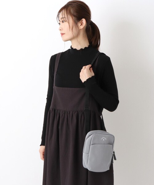 one'sterrace（ワンズテラス）の「CONVERSE サークルミニショルダー（ショルダーバッグ・レディース・グレー系4/ブラック系8/ホワイト系9・99）」の5枚目の写真