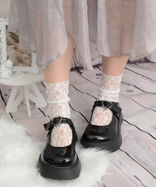 Mayree（メイリー）の「【float】レース フラワー クルー丈 ソックス（ソックス/靴下・レディース・アイボリー/ブラック/ホワイト・FREE）」の17枚目の写真