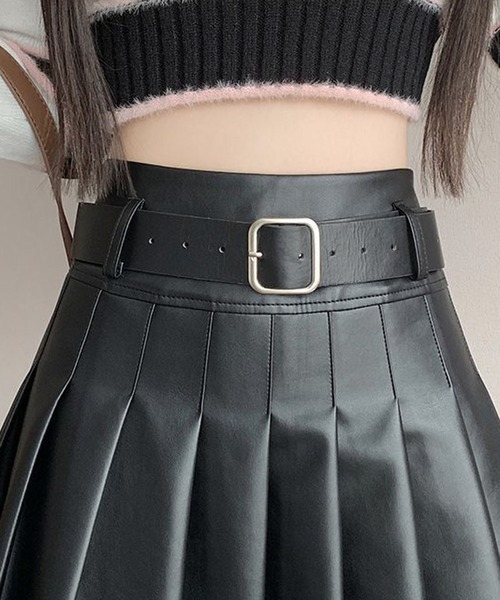 NANEA(ナネア)の「ベルト付きプリーツミニスカート インナーパンツ付き(スカート・レディース・ブラック/ブラウン・SMALL/MEDIUM/LARGE/X-LARGE)」の5枚目の写真