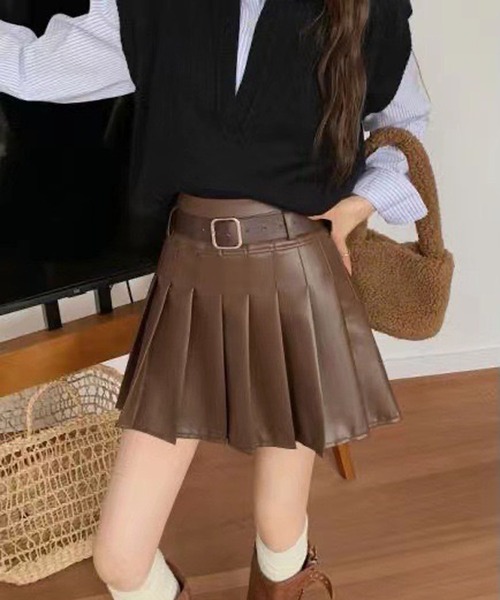 NANEA(ナネア)の「ベルト付きプリーツミニスカート インナーパンツ付き(スカート・レディース・ブラック/ブラウン・SMALL/MEDIUM/LARGE/X-LARGE)」の20枚目の写真