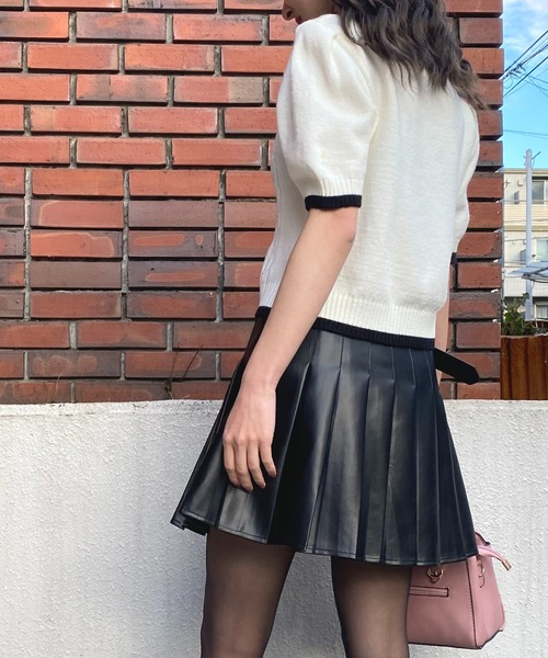 NANEA(ナネア)の「ベルト付きプリーツミニスカート インナーパンツ付き(スカート・レディース・ブラック/ブラウン・SMALL/MEDIUM/LARGE/X-LARGE)」の10枚目の写真