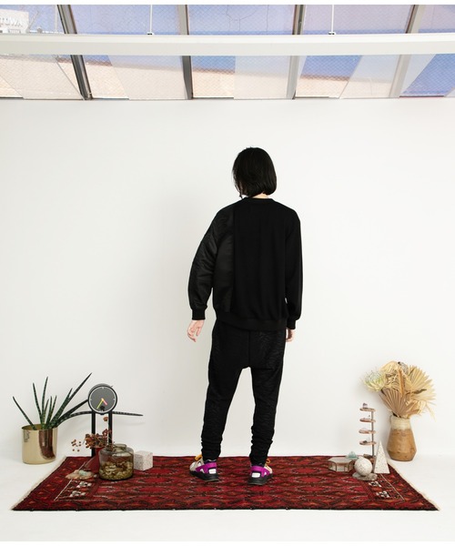 STOF(ストフ)の「STOF/ストフ/Trompe l'oeil Pulover(スウェット・メンズ・ブラック/カーキ・SMALL/MEDIUM)」の9枚目の写真