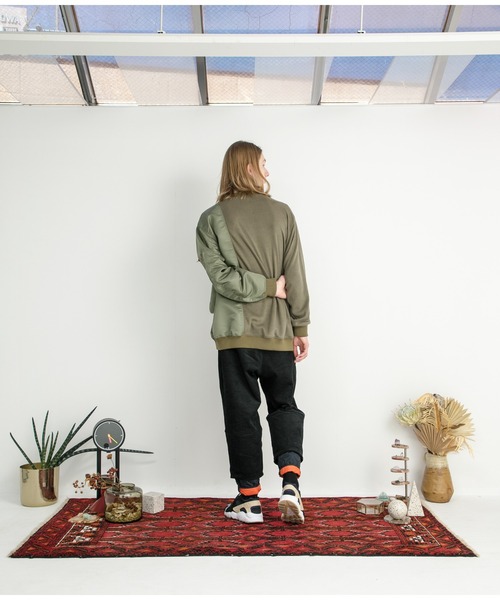 STOF(ストフ)の「STOF/ストフ/Trompe l'oeil Pulover(スウェット・メンズ・ブラック/カーキ・SMALL/MEDIUM)」の11枚目の写真